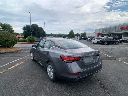 Gun Metallic 2025 Nissan Sentra S