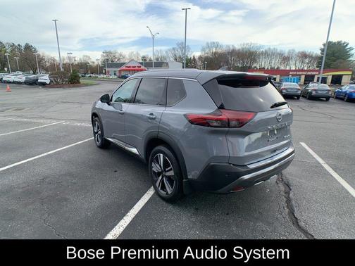 Boulder Gray Pearl 2023 Nissan Rogue SL