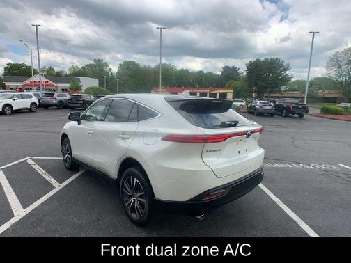 2022 Toyota Venza LE