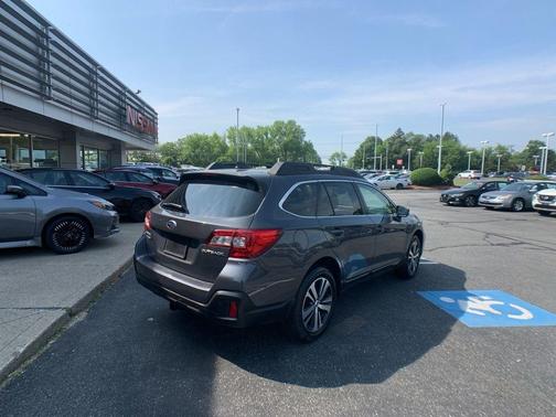 2018 Subaru Outback 2.5i Limited
