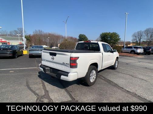 Glacier White 2023 Nissan Frontier SV