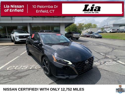 Black 2023 Nissan Altima 2.5 SR