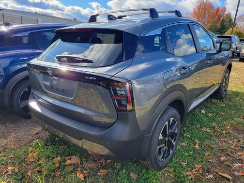 Gun Metallic 2026 Nissan Kicks SV