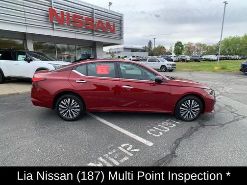 Scarlet Ember 2025 Nissan Altima SV