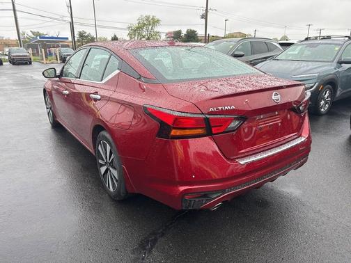 2021 Nissan Altima 2.5 SL