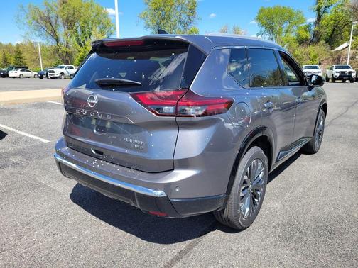 6 2026 Nissan Rogue Platinum