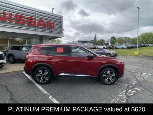 Scarlet Ember 2023 Nissan Rogue Platinum