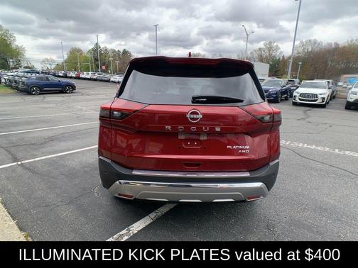 Scarlet Ember 2023 Nissan Rogue Platinum
