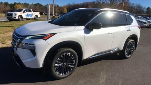 2025 Nissan Rogue Platinum