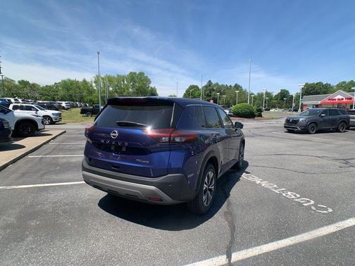 Caspian Blue Metallic 2023 Nissan Rogue SV