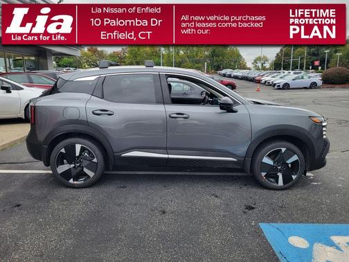 Gun Metallic 2026 Nissan Kicks SR