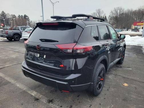 Rock 2026 Nissan Rogue Rock Creek
