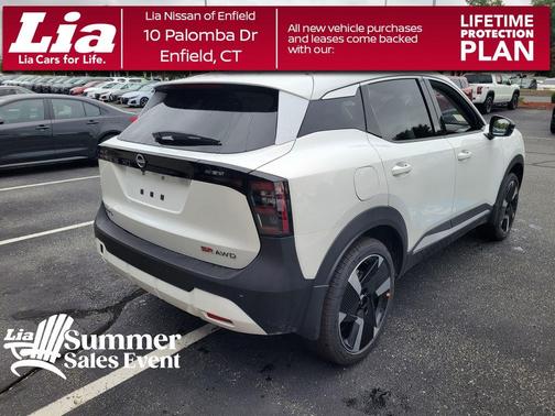 Aspen White Tri 2026 Nissan Kicks SR