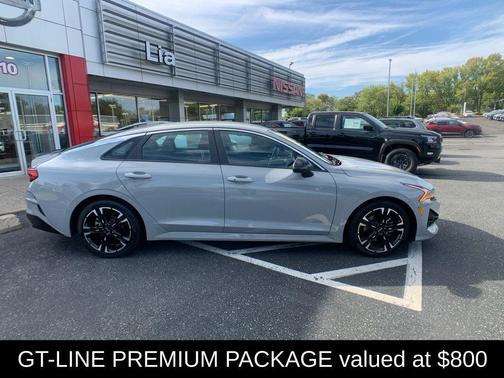 2023 Kia K5 GT-Line