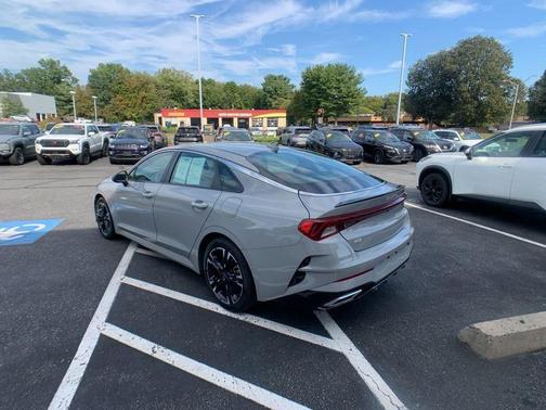 2023 Kia K5 GT-Line