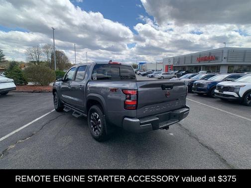 Gun Metallic 2024 Nissan Frontier PRO-4X