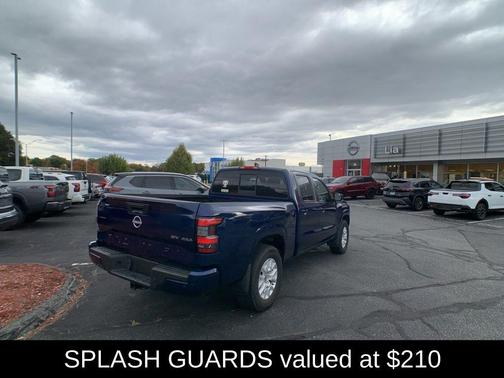 2022 Nissan Frontier SV
