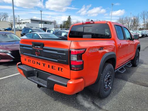 2025 Nissan Frontier PRO-4X