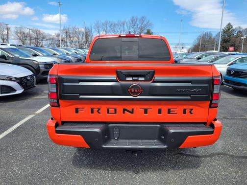 2025 Nissan Frontier PRO-4X