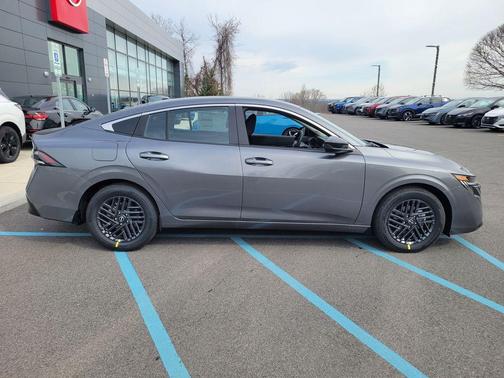Gun Metallic 2026 Nissan Sentra SV