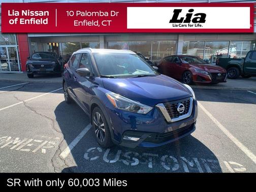 Deep Blue Pearl / Fresh Powder 2018 Nissan Kicks SR