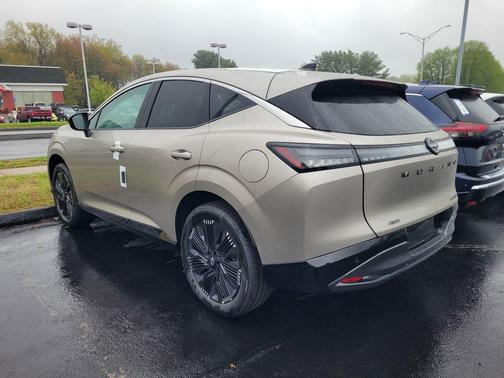 Champagne Silve 2026 Nissan Murano Platinum