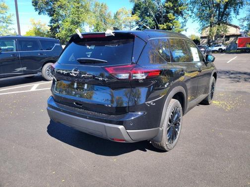 Dark 2027 Nissan Rogue