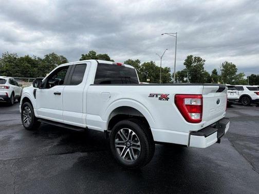 Oxford White 2023 Ford F-150 XL