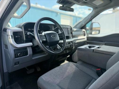 2024 Ford F-250 XLT