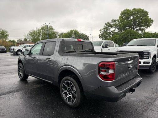 Carbonized Gray Metallic 2026 Ford Maverick Lariat