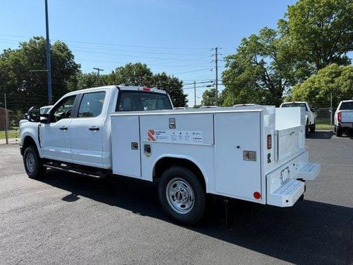 2025 Ford F-250 XL
