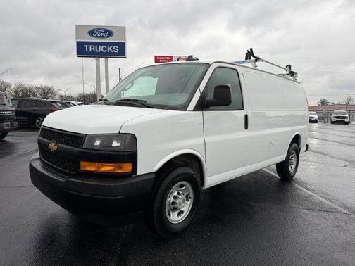 2022 Chevrolet Express 2500 Work Van