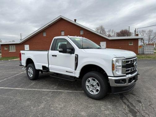 2025 Ford F-350 XLT