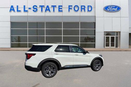 2025 Ford Explorer Active 4WD