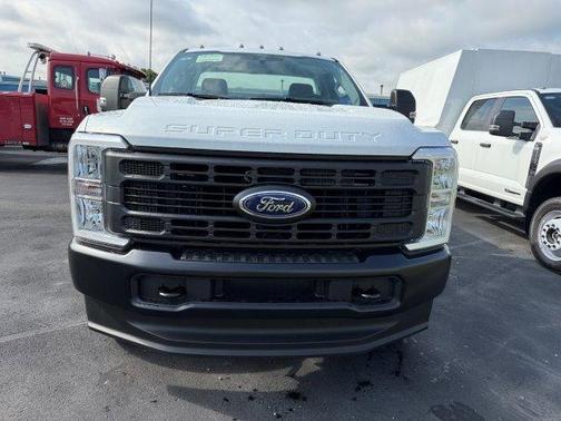 2025 Ford F-350 XL