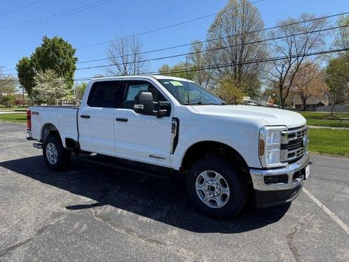 2025 Ford F-350 XLT
