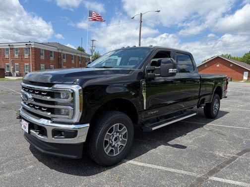 2025 Ford F-350 Lariat Super Duty