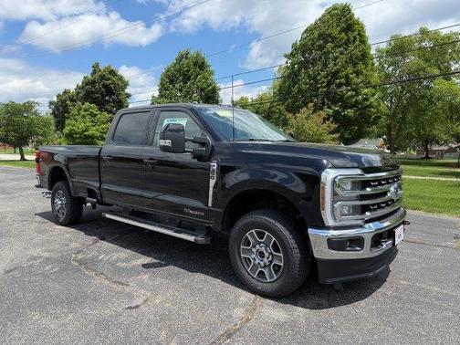 2025 Ford F-350 Lariat Super Duty