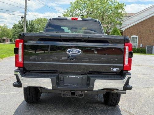 2025 Ford F-350 Lariat Super Duty