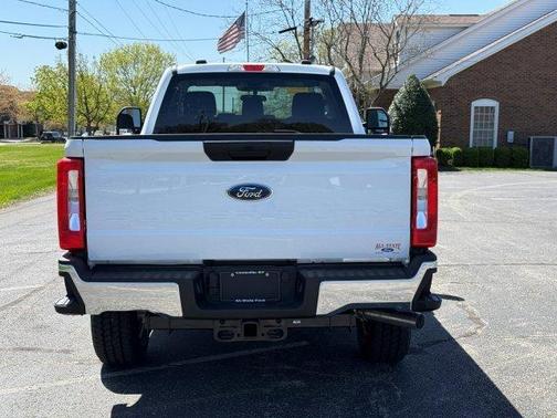 2025 Ford F-350 XLT