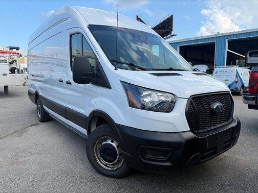 2022 Ford Transit-250 Base