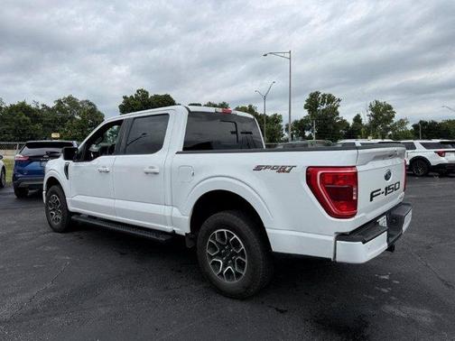 Oxford White 2023 Ford F-150 XLT