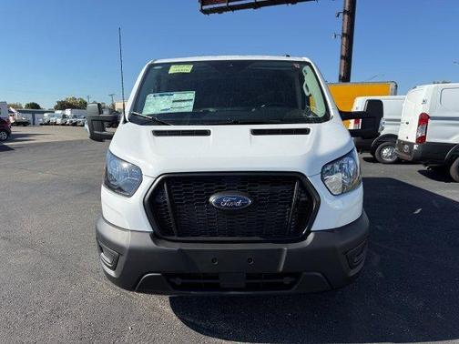 2025 Ford Transit-350 148