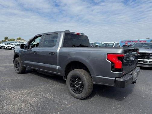 2025 Ford F-150 Lightning Pro