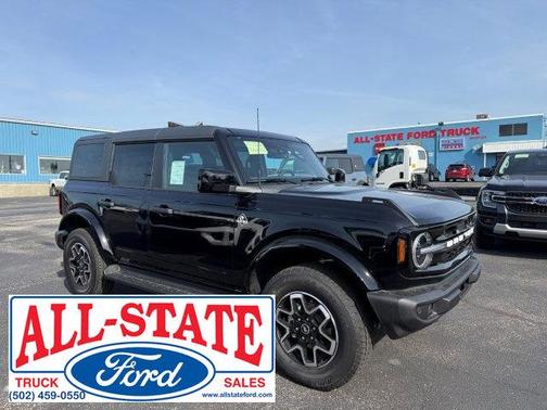 Shadow Black 2026 Ford Bronco Outer Banks