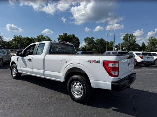Oxford White 2022 Ford F-150 XL