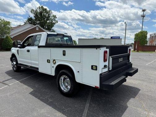 2021 Ford F-350 XL