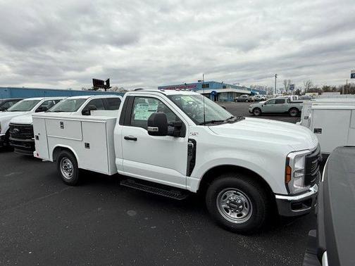 2025 Ford F-250 XL
