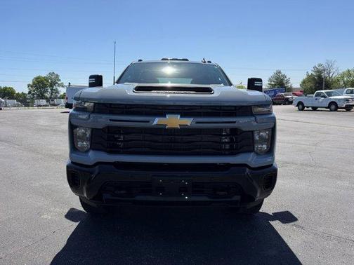 Slate Gray Metallic 2025 Chevrolet Silverado 2500 Custom