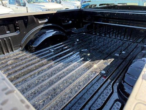 Agate Black Metallic 2027 Ford F-350 XL